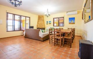 Gorgeous Home In Pozo De Los Palos - - 4