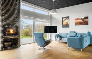 Awesome Home In Thyholm With Wifi - 8