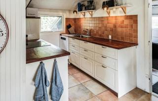 Four-Bedroom Holiday Home In Vaggerlose - Marielyst - 4