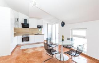 Awesome Apartment In Okrug Gornji - Trogir - 6