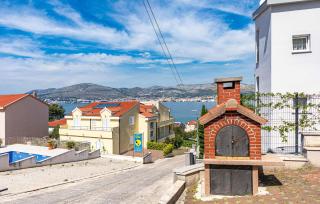 Awesome Apartment In Okrug Gornji - Trogir - 3