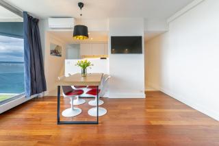 Comfortion Norma - Suite de luxe avec vue sur la Tour Eiffel - Puteaux - 1