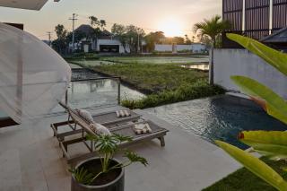 Om Cemagi Beach Villa Canggu - Canggu - 3