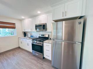 Hidden Beach Bungalow - New Smyrna Beach - 8