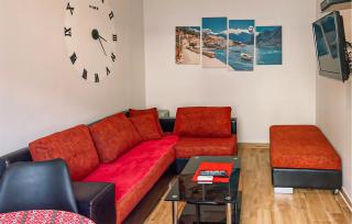 1 Bedroom Stunning Home In Kotor - Kotor - 8