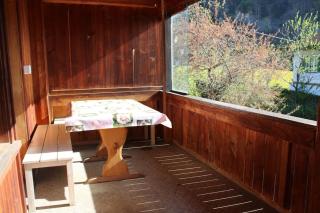 Family-friendly chalet apt with balcony - 1