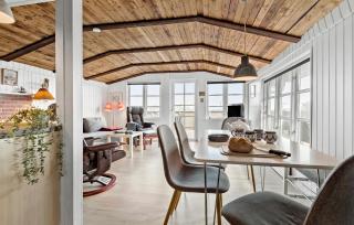 Cozy Home In Grenaa With House Sea View - Grenå - 3