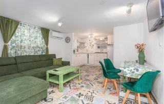 Nice Apartment In Palit With Kitchen - Palit - 7