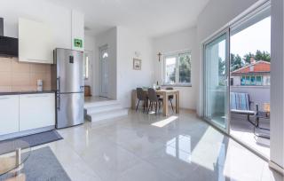 2 Bedroom Lovely Apartment In Barbat - Barbat na Rabu - 6