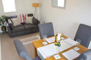 Seabreeze Cottage 2 bedroom - Sleeps 6 - Bron-Y-Wendon Holiday Park - Llanddulas - 5
