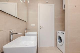 Magnolia modern house with spacious garden - 2