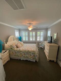 Stunning Waterfront View Home-Private Dock, Beach - Beaufort - 2