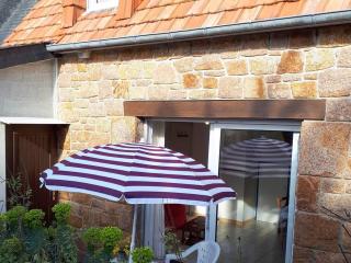 Maison 2* à 100m de la plage avec WIFI, terrasse fleurie, parking gratuit - Perros-Guirec - FR-1-368-279 - Perros-Guirec - 2