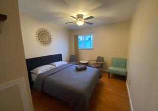 Historic Townhouse Oasis with En-suite Bathroom - Philadelphia - 7