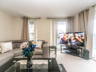 Pass the Keys Modern 2 bedroom and 2 Bath Apartment in London - Edgware - 8