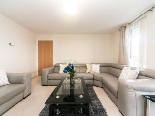 Pass the Keys Modern 2 bedroom and 2 Bath Apartment in London - Edgware - 5
