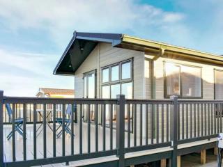 Victory Lodge 2 Bedroom - Sleeps 6 - Bron-Y-Wendon Holiday Park - Llanddulas - 0
