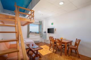 Tina Apartment in Town Centre with Free Parking - Makarska - 6