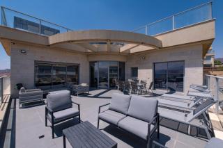 פנטהאוז קסם המפרץ DreamyRent Bay Magic Penthouse - 7