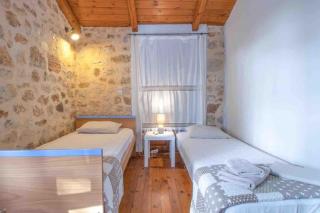 StoneHouse home rental, Ithaca - Vathí - Ítaca - 8
