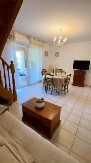 Maison en bord de mer, Plage de la Marana en Corse - 2