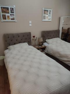 Fully furnished apartment in the heart of Athens - 1