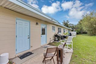 *Ocean Oasis: Beach Extras & Bikes & Surfboards* - 6