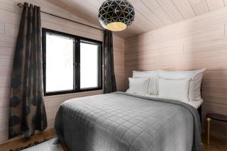 Villa Ritva - Modern - Lakefront - Hot Tub - 9