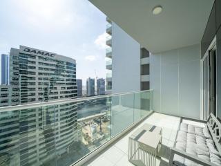 1 Bedroom Business Bay Bliss with a Canal View - 1