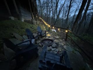 Firefly Lodge, hot tub, games, mountain views - Bryson City - 8