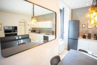 Porta Venezia - Design Suite con Balcone - 55mq - Milan - 6