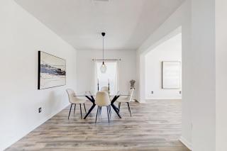 Waterfront 2-story home with water views, patio, streaming, washer/dryer, & AC - 4