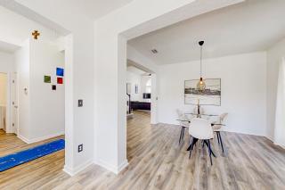 Waterfront 2-story home with water views, patio, streaming, washer/dryer, & AC - 2