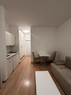 Studio Apartment L - 6