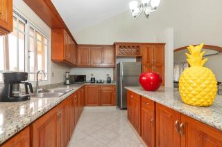 Super Spacious 4BR 4 5BA Villa w pool in Sosua - Sosúa - 4