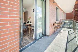 Balcony - Easy Parking - Comfy Home - Budapest - 6
