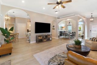 3Blk2Beach-HeatedPool-GolfCart4-6-5BR-3Bath-Slps14 - Saint Joe Beach - 5