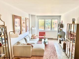 Beautiful Luxury Shared Home in Montreal - 9