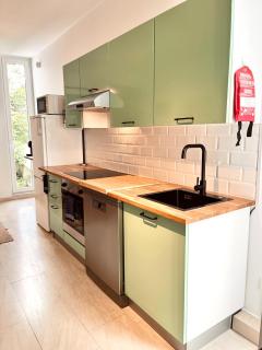 Edles Apartment in Architektenvilla mit großem Pool, Sauna, Dachterrasse und malerischem Garten - Pataias - 8