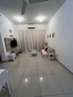 BbellaHomestayRiverview KBtown 2BR, Wi-Fi, washer - Kota Bharu - 4
