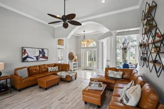 2Blk2Beach-HeatedPool-GolfCart4-4-5BR-3Bath-Slps16 - Saint Joe Beach - 3