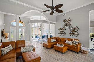 2Blk2Beach-HeatedPool-GolfCart4-4-5BR-3Bath-Slps16 - Saint Joe Beach - 2