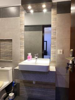 Furnished luxury Vacation Apartment in DHA Phase 8 - Karatschi - 6