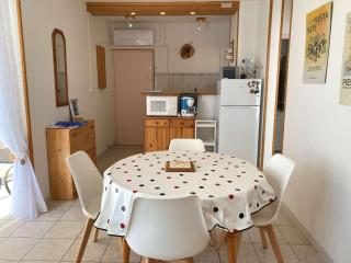 Confortable T2 Bis avec Terrasse et Vue Étang, Climatisé, Classé 2 Étoiles, Wifi - FR-1-553-155 - Balaruc-les-Bains - 5