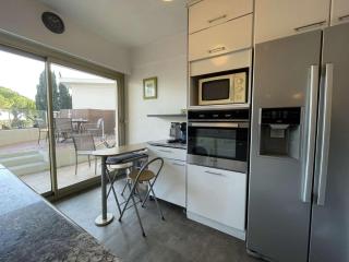 Charmant T2 avec terrasse, climatisé, centre-ville Antibes, proche mer et commerces - FR-1-252-177 - Antibes - 4