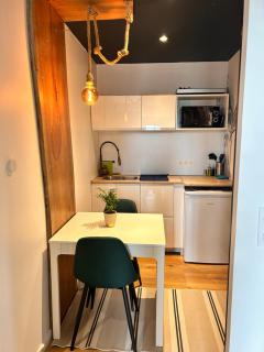 La Suite - Saint-Martin-de-Londres - 9