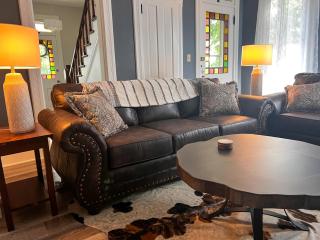 Guesthouse 214 at Guesthouse Lodging - 4