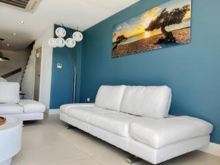 Family Apartment on Palm Beach. No car needed - Palm-Eagle Beach - 6