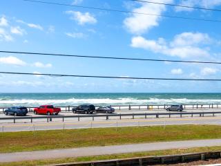 Summer Breeze Condominium 202 by Newman-Dailey - 5