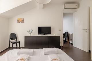 Sky-view flat in Milan - Mailand - 6